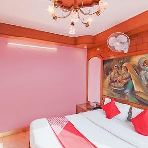 Oyo 11695 Hotel Auckland